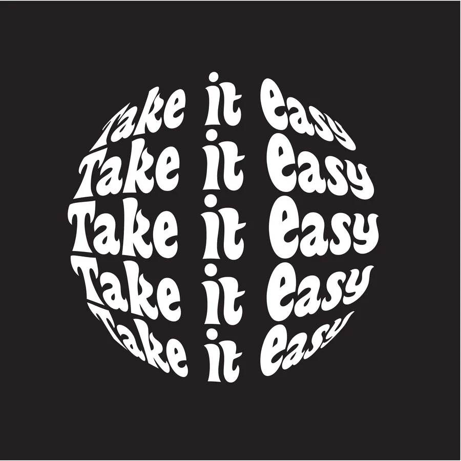 Adesivo caveira com lettering Take It Easy