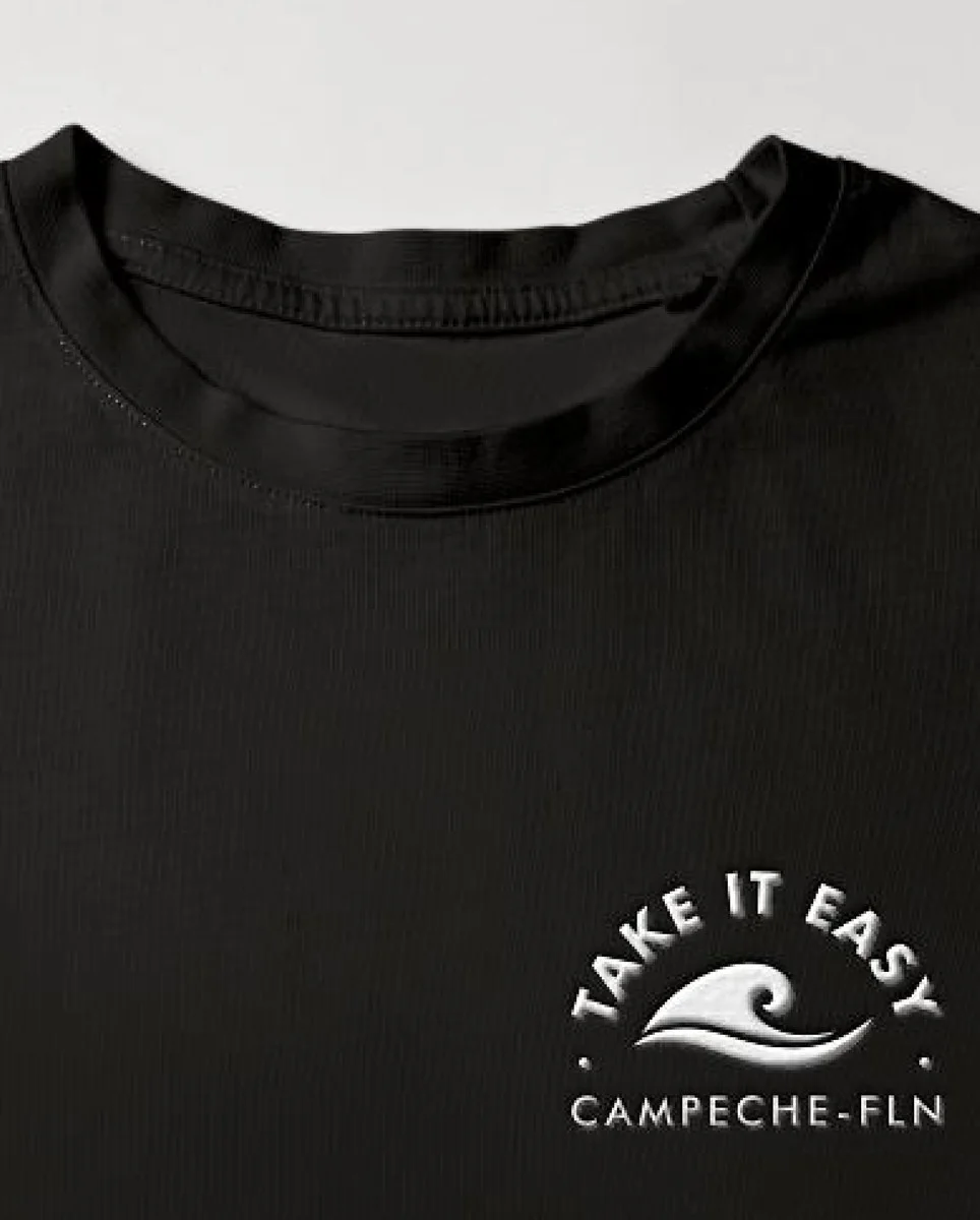 Estampa em camiseta preta Take It Easy